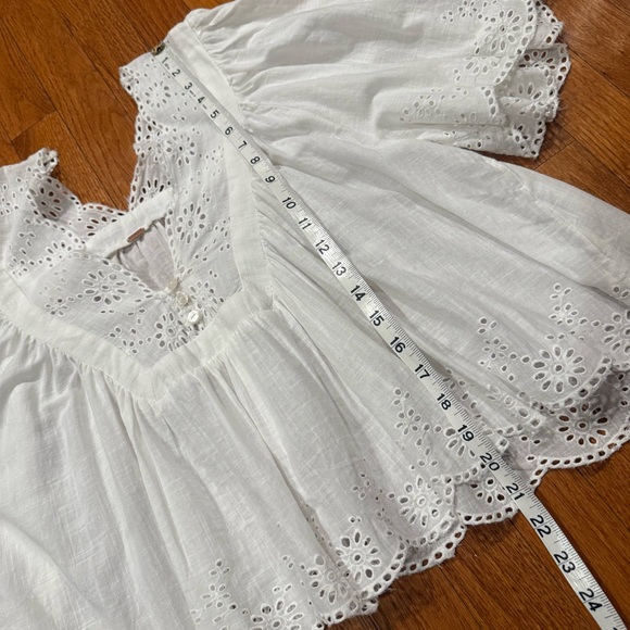 Free People Costa Eyelet Top Womens Small White Embroidered Cottagecore Blouse - Picture 6 of 7